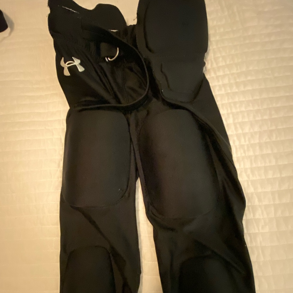 Football padded pants (girdle)
